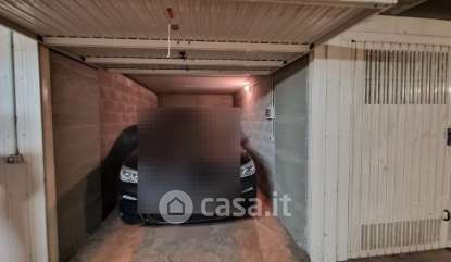 Box/posto auto in residenziale in Piazza Adriano