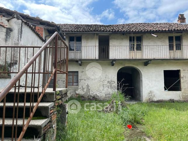 Casa indipendente in residenziale in Via della Mantica 22