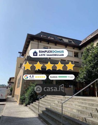 Appartamento in residenziale in Via Ammiraglio Burzagli