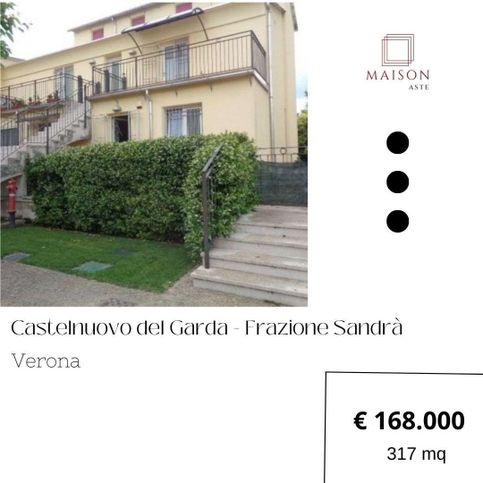 Appartamento in residenziale in Via Corobbi 7