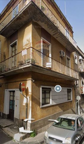 Casa indipendente in residenziale in Via Gerone 23