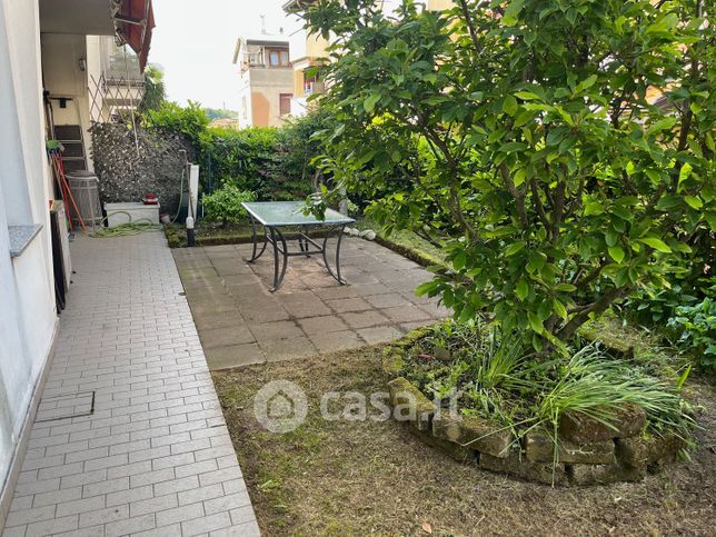 Appartamento in residenziale in Via Baracca Francesco