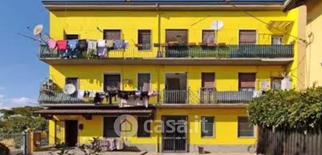Appartamento in residenziale in Via Crivelli 5