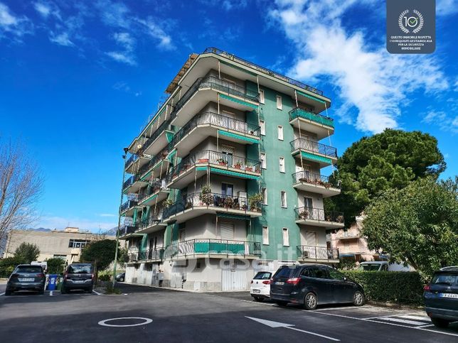 Appartamento in residenziale in Via Firenze 4