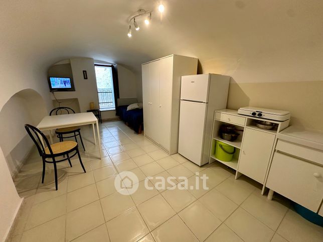 Casa indipendente in residenziale in Via Torricella 70