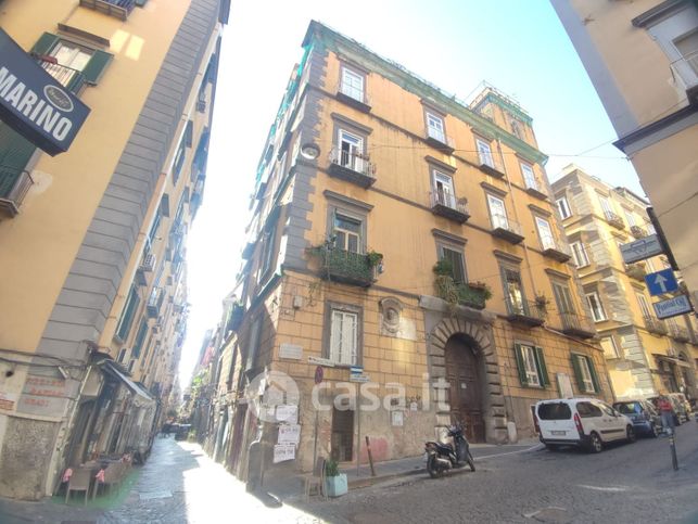 Ufficio in commerciale in Via Concezione a Monte Calvario