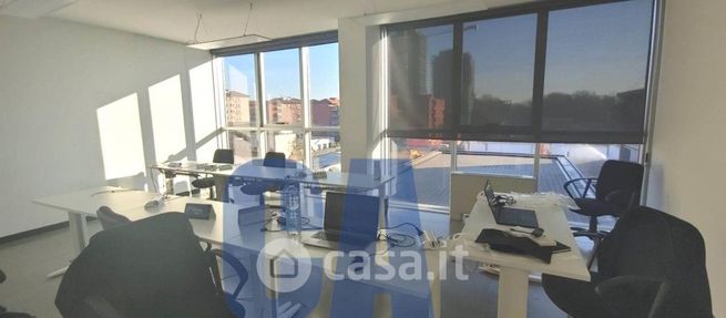 Ufficio in commerciale in Via Monfalcone