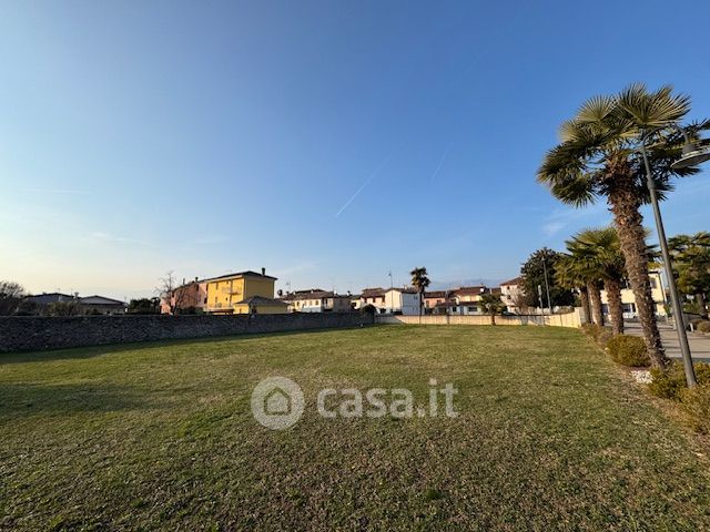 Terreno edificabile in residenziale in Via Unione