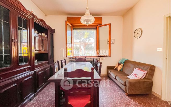 Casa indipendente in residenziale in Via Cesenatico 563