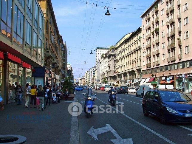 Attivitã /licenza (con o senza mura) in commerciale in Via Plinio 22