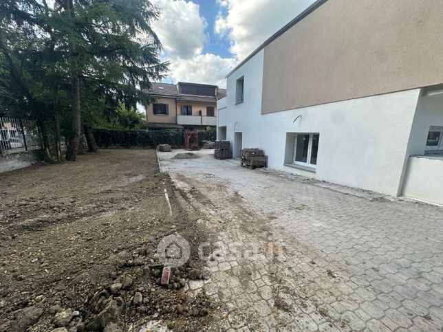 Villa in residenziale in Via Tito Speri