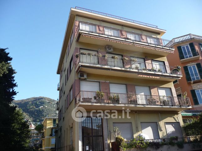 Appartamento in residenziale in Via Aurelia Orientale 57