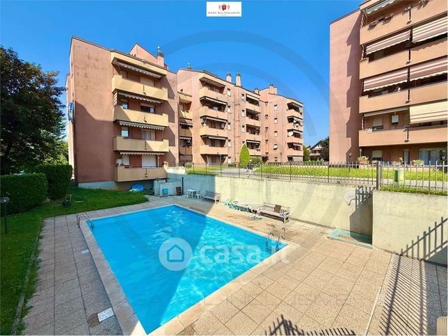 Appartamento in residenziale in Via per Cesano Maderno