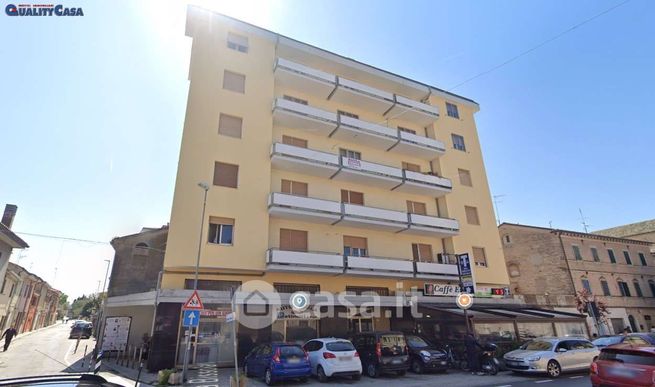 Appartamento in residenziale in Via Leonida Bissolati 7