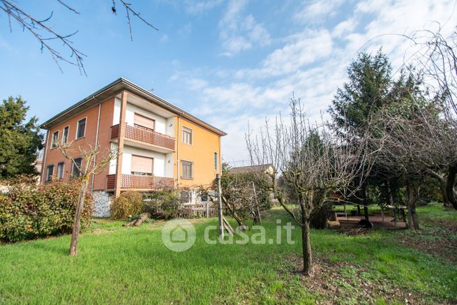 Villa in residenziale in Via Giulio Romano 39