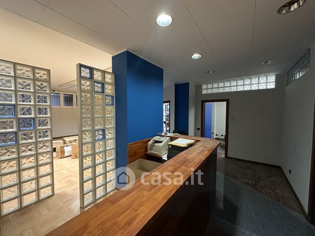 Appartamento in residenziale in Via Roncaglia 14