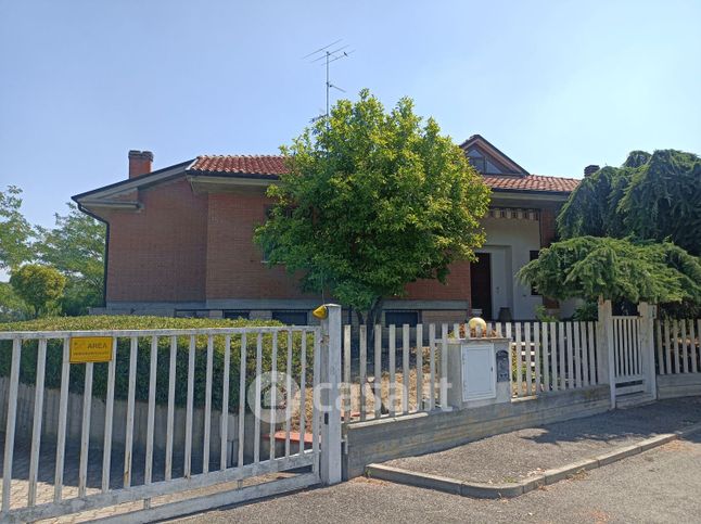 Villa in residenziale in