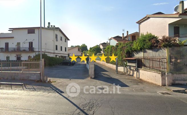 Appartamento in residenziale in Via Casal Bianco