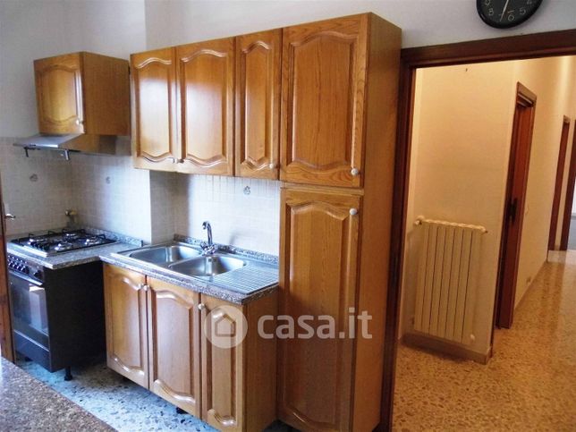 Appartamento in residenziale in Piazzale Curtatone e Montanara 8