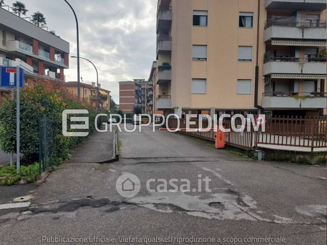 Box/posto auto in residenziale in Via Albere