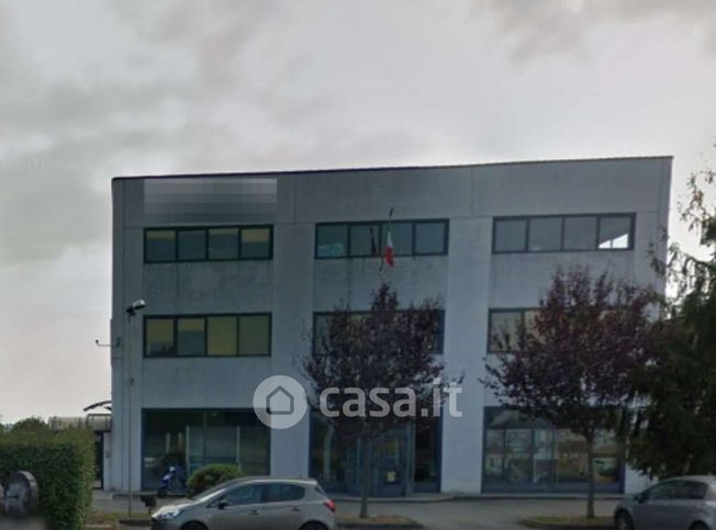 Capannone in commerciale in Via Brandizzo