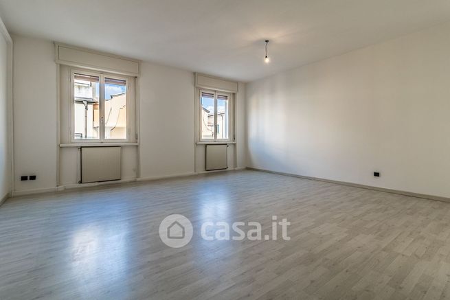Appartamento in residenziale in Via Emilia 33 -47