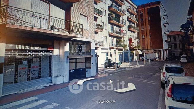 Box/posto auto in residenziale in Via Giuseppe Mazzini 24