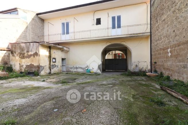 Casa indipendente in residenziale in Via Viella Nuova 17