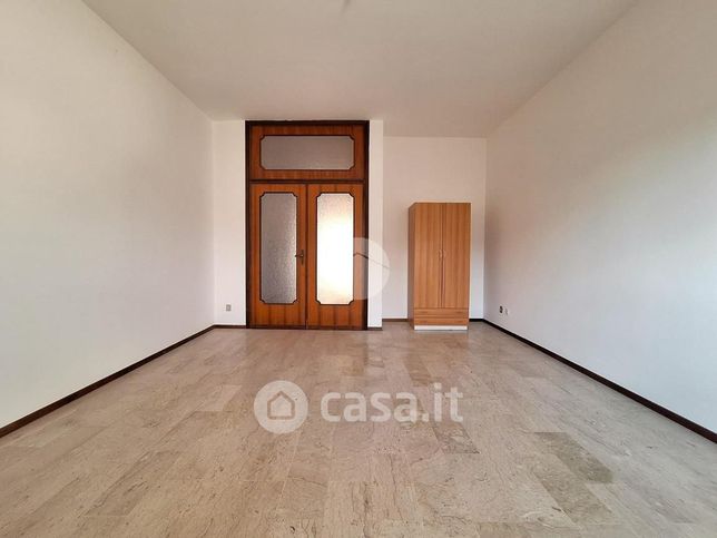 Appartamento in residenziale in Via Cernaia 7