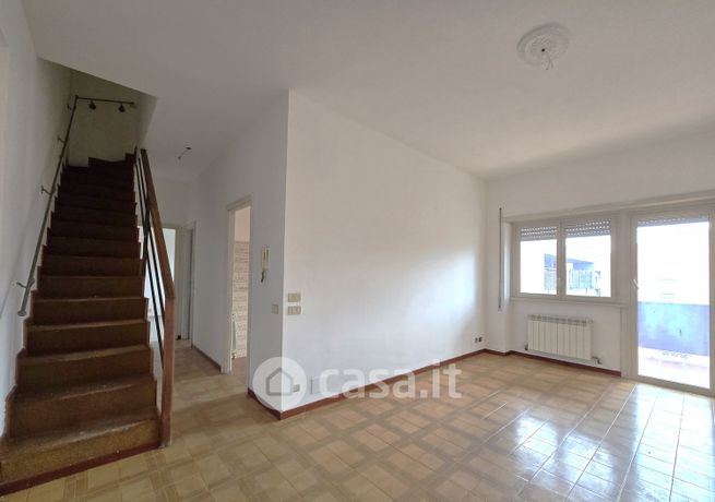 Attico/mansarda in residenziale in Via Teognide 11