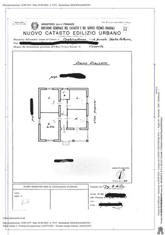 Appartamento in residenziale in Viale Lago D'orta 10