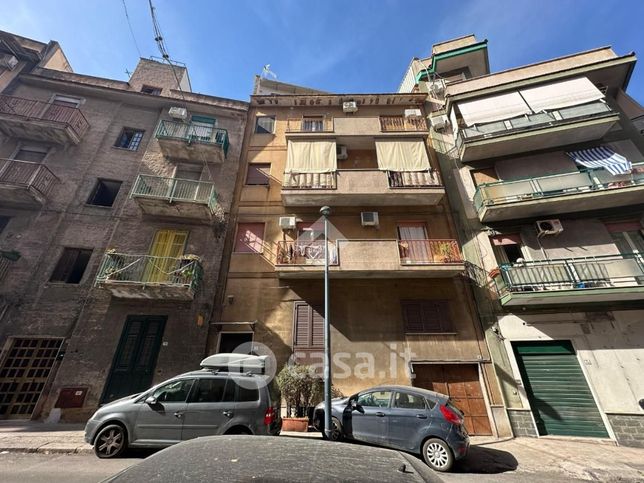 Appartamento in residenziale in Via Michele Fanara 11