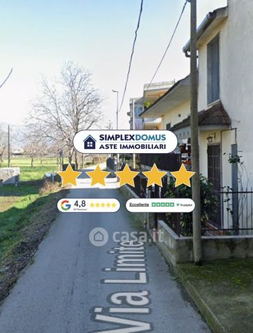 Appartamento in residenziale in Via Angeloni