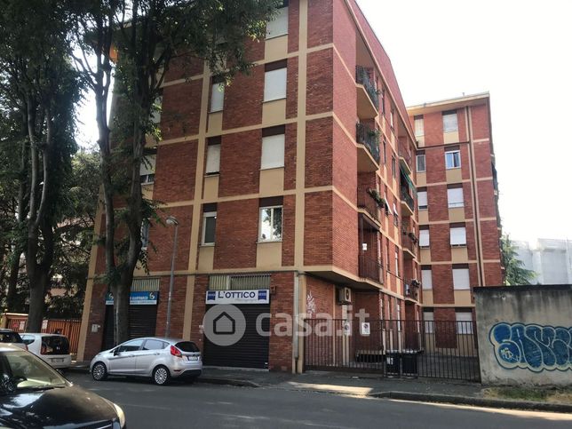Appartamento in residenziale in Via Romagna 34