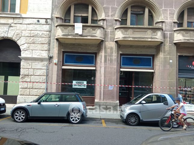 Ufficio in commerciale in Corso Campi 18