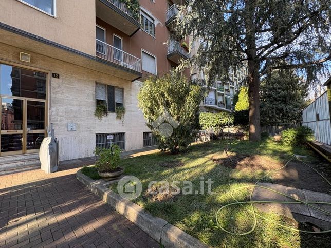 Appartamento in residenziale in Via dei Tulipani 15