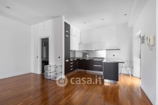 Appartamento in residenziale in Via Arco