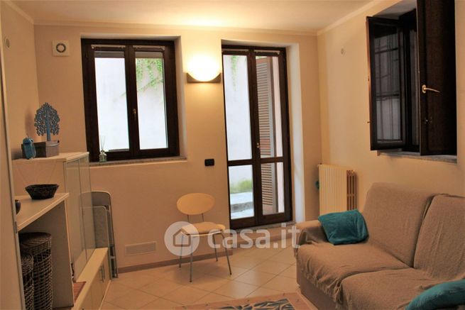 Appartamento in residenziale in Vicolo Antonio Olivero 7