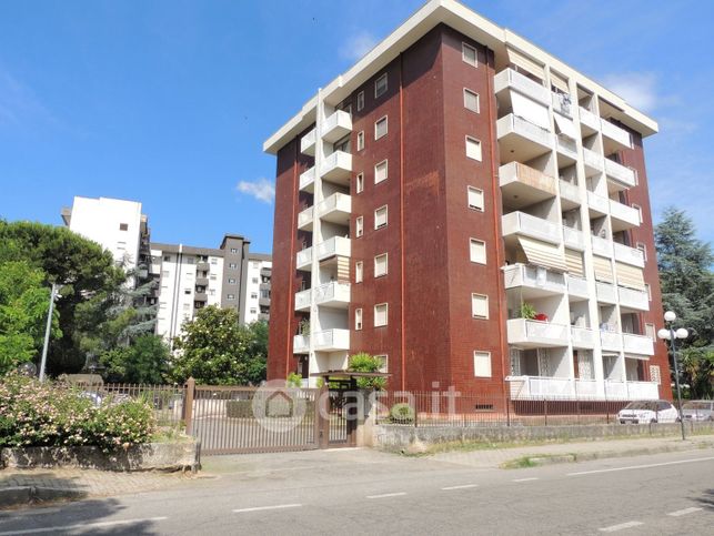 Appartamento in residenziale in Via Repaci 50