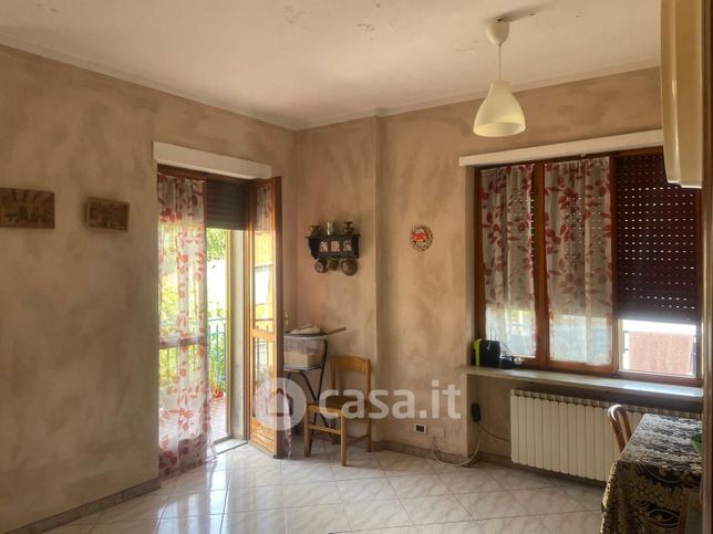 Appartamento in residenziale in Via Frossasco 7