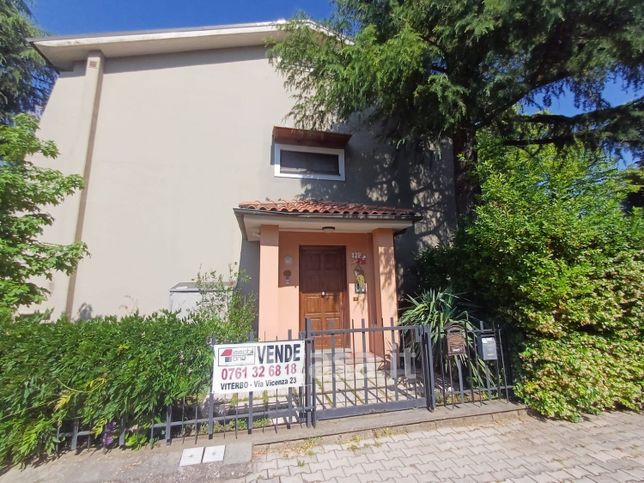 Appartamento in residenziale in Via Abate Lamberto