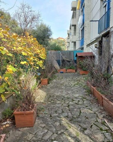 Appartamento in residenziale in Via Val Trebbia 72