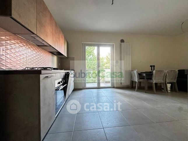 Appartamento in residenziale in Via Achille Meneghini