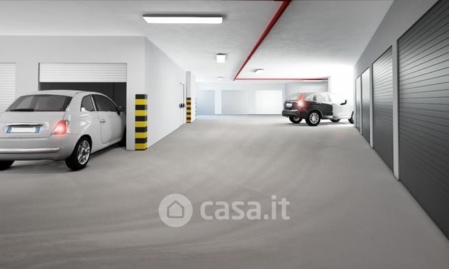 Garage/posto auto in residenziale in Via degli Orti di Malabarba 29