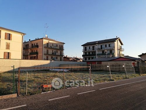 Terreno edificabile in residenziale in Via Istria 3