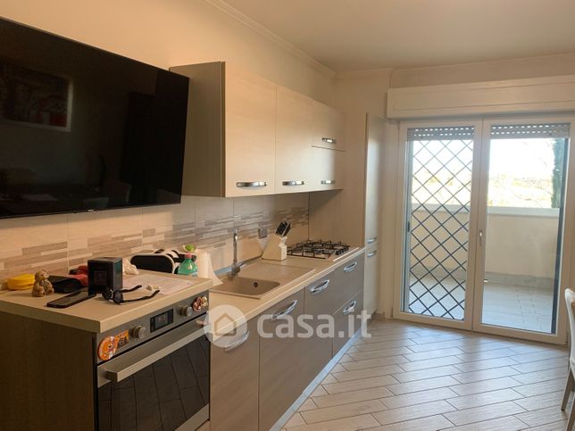 Appartamento in residenziale in Via Nino Taranto 30