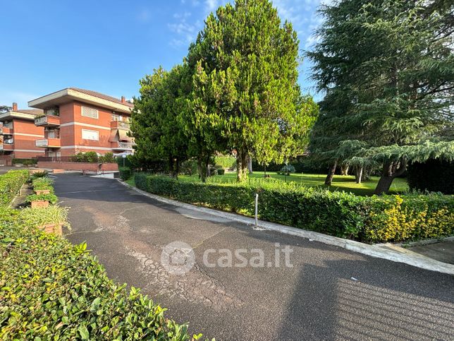 Appartamento in residenziale in Via Elio Andrisco 34