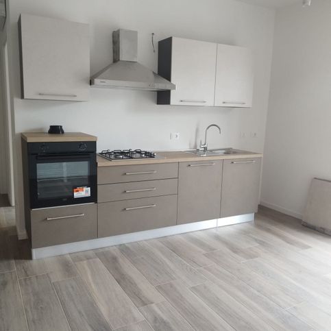 Appartamento in residenziale in Via Napoleone III°