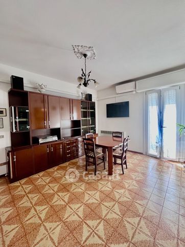 Appartamento in residenziale in Via dei Salesiani 55