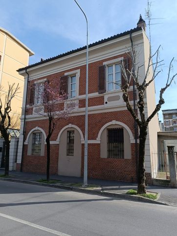 Villa in residenziale in Via Antonio Gramsci 25